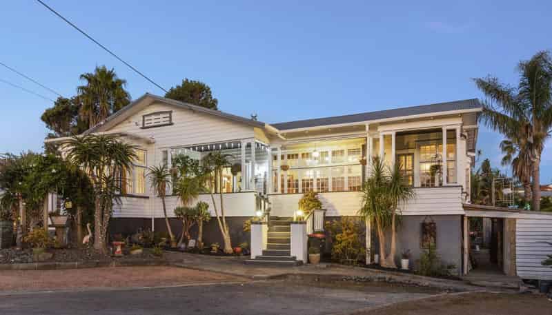 6 Wallace Road, Ranui