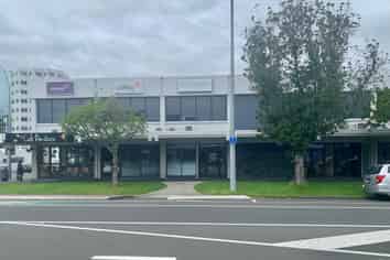 HIGH PROFILE GROUND FLOOR OFFICES