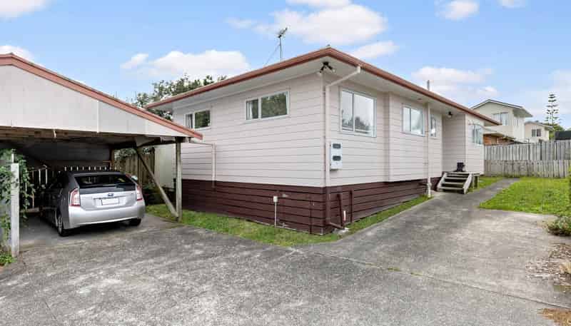 2/164 Rathgar Road, Henderson