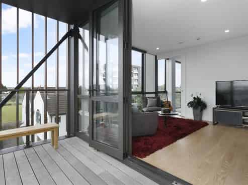 203/10 Auburn Street, Takapuna