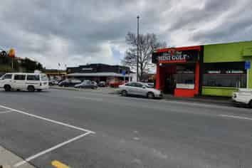 High Profile Showroom | Offices | Retail