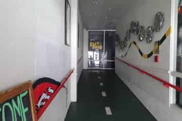 High Profile Showroom | Offices | Retail