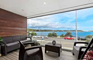 N102/326 Evans Bay Parade, Hataitai
