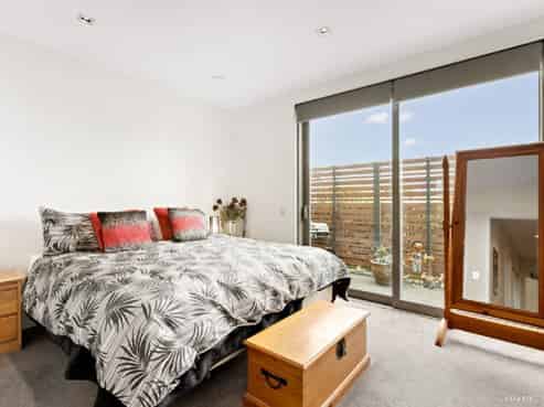 N102/326 Evans Bay Parade, Hataitai