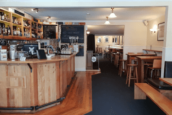 Iconic Sprig and Fern on Hardy For Sale!