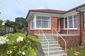 2/2A Kohia Terrace, Epsom