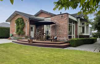 105 MacMaster Street, Richmond