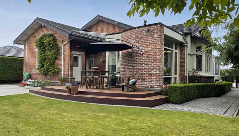 105 MacMaster Street, Richmond