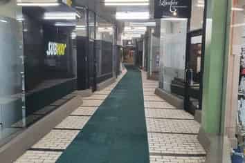 Metro Plaza Shop For Lease