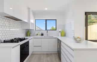 1/198A New Windsor Road, New Windsor