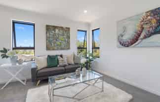 2/198A New Windsor Road, New Windsor