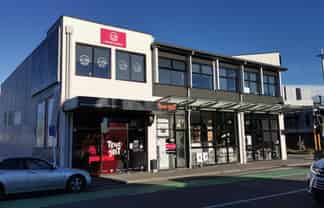 Modern Self Contained 70sqm Office