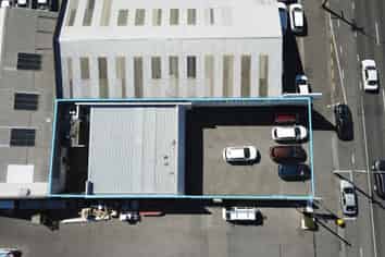 Profile Yard with Office & Showroom