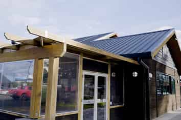 The Platform - Return to a Working Owner $320k+