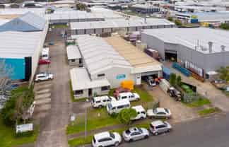 HIGH QUALITY, HIGH EXPOSURE INDUSTRIAL PROPERTY