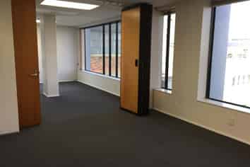 Federal Street Office with 4 Secure car parks!