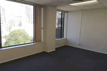 Federal Street Office with 4 Secure car parks!