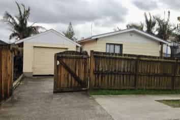 2/143 May Road, Mount Roskill