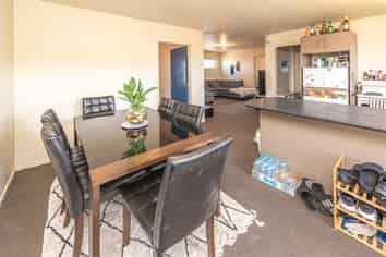 82 Hinau Street, Castlecliff