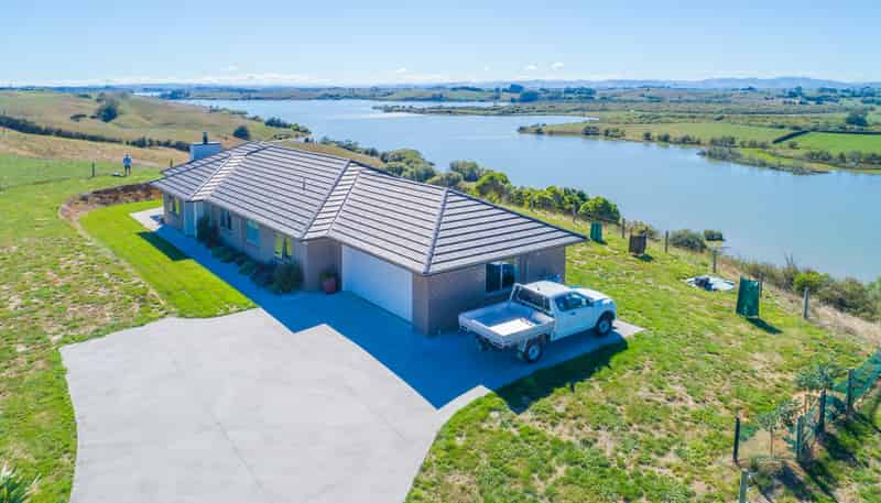 123 Slater Road, Ruawaro