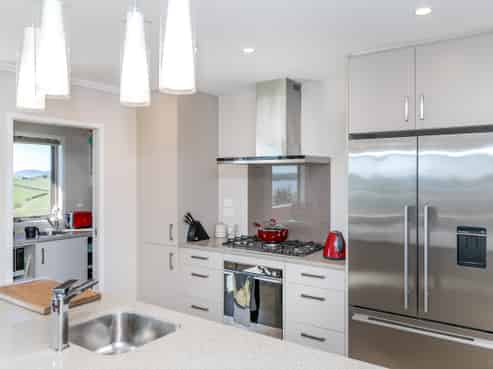 123 Slater Road, Ruawaro