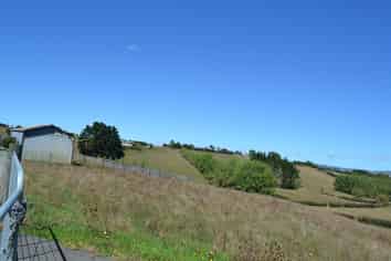 327 & 331 Dominion Road, Tuakau