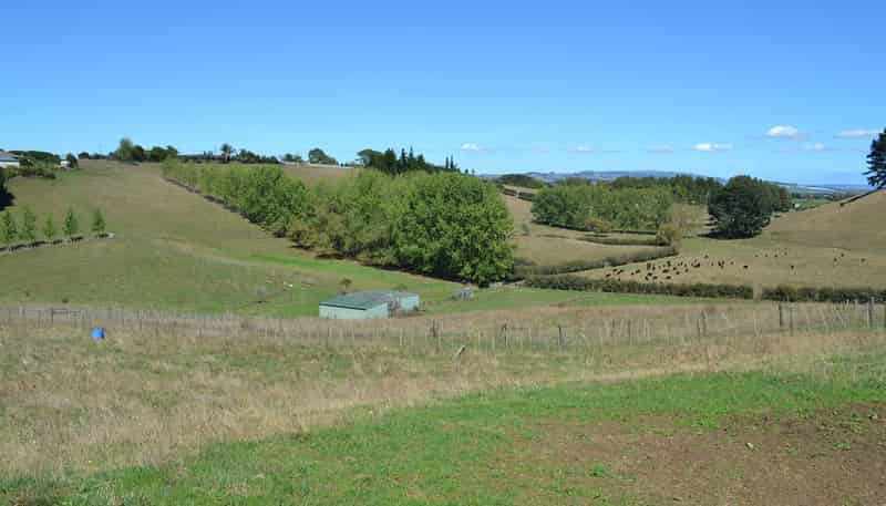327 Dominion Road, Tuakau