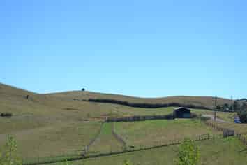 327 Dominion Road, Tuakau