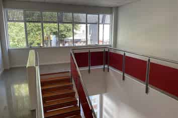 Hamilton East Beckons