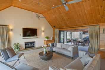 7 Uzailla Court, Pauanui