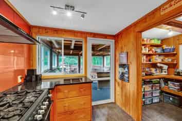 922A Pembroke Road, Stratford