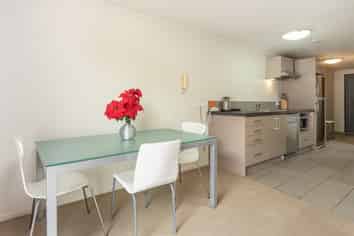 2/49 Maunganui Road, Mount Maunganui