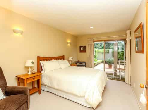 3B Kawaroa Close, New Plymouth Central