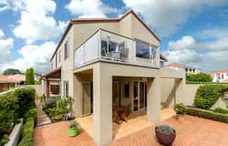 3B Kawaroa Close, New Plymouth Central