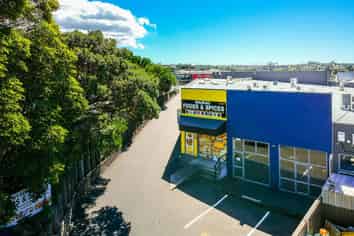 Superb Retail Opportunity