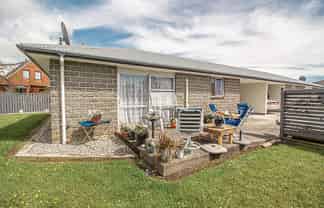 68B Henley Street, Westport