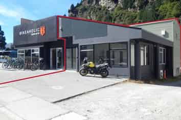 High Profile Retail Showroom- Close to CBD