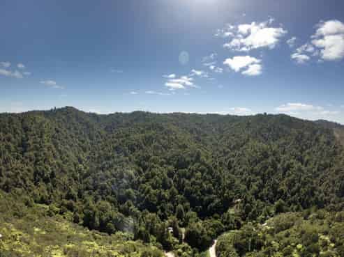 2552 Kauarapaoa Road, Brunswick