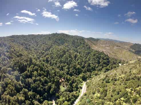 2552 Kauarapaoa Road, Brunswick