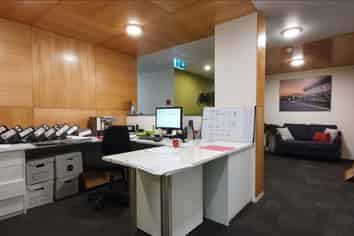 Quality Sockburn Office