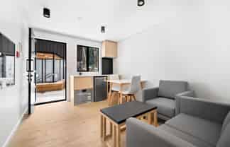 10B/133 - 139 Hallenstein Street, Queenstown Central