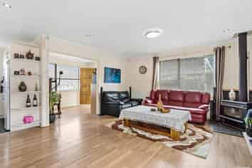 2/18 Vincent Street, Howick