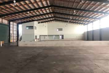 Large Awatoto Warehouse