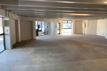 180M² STODDARD RETAIL