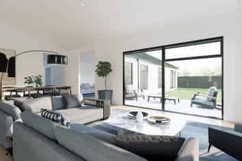 5 Shaler Lane, Lincoln