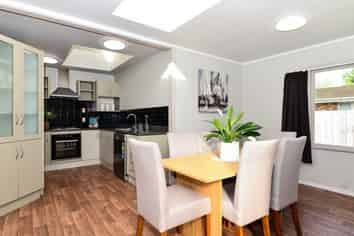 217 Fox Street, Hamilton East