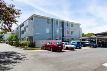 102/21A Swanson Road, Henderson