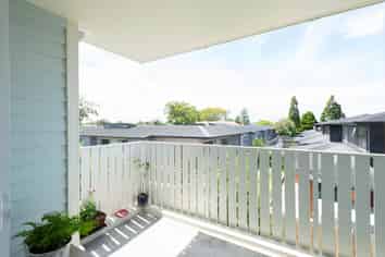 102/21A Swanson Road, Henderson