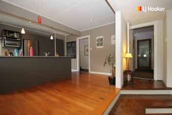 414 Stuart Street, Roslyn