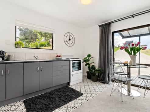 83 Brightside Road, Stanmore Bay